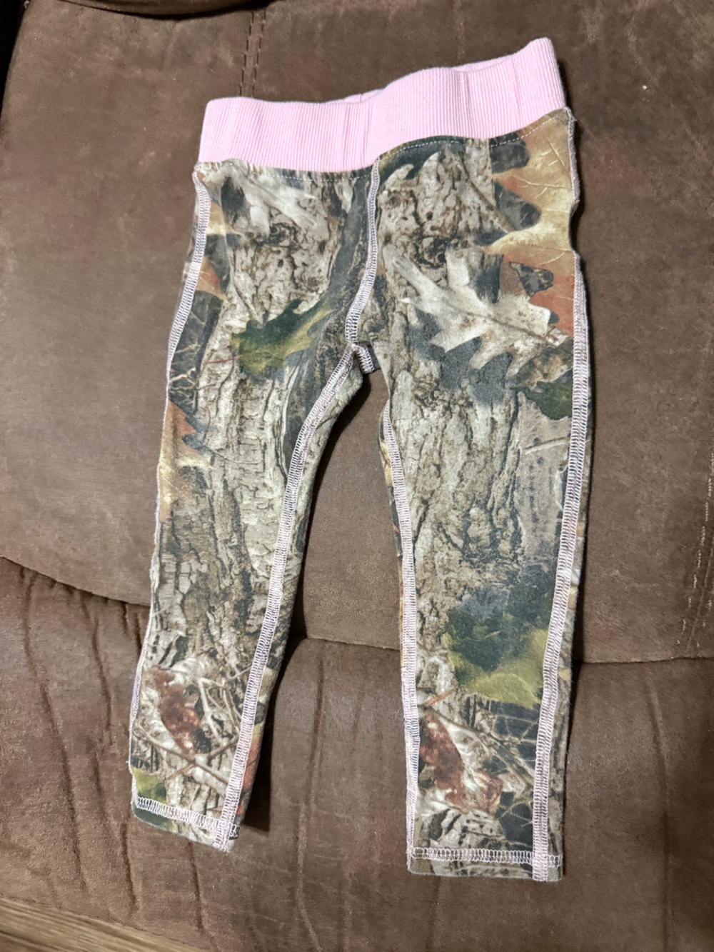 Kids Camo Leggings with Pink Waistband